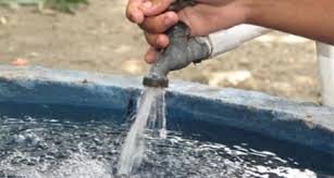Se mejora la red de distribución de agua potable en ejidos